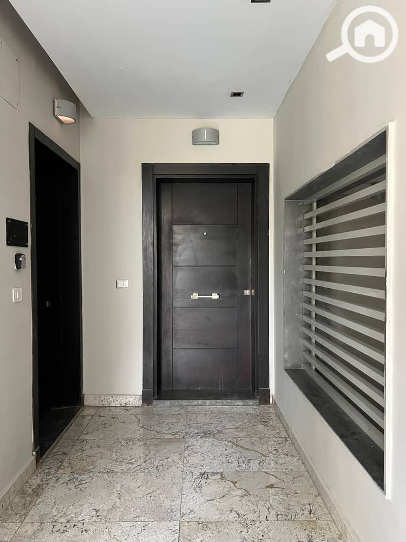 6 WhatsApp Image 2025-10-30 at 18.30. 11. jpeg