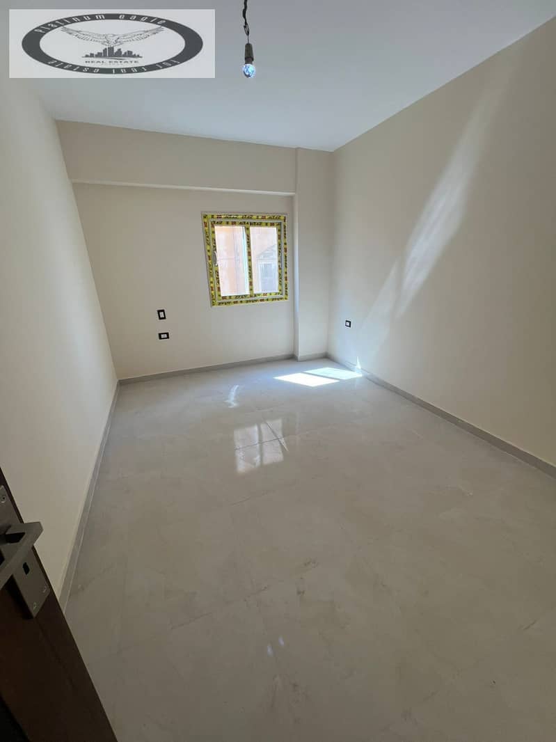 5 2175d5fa-0fa6-48a8-9a16-f750710fcc9f. jpg