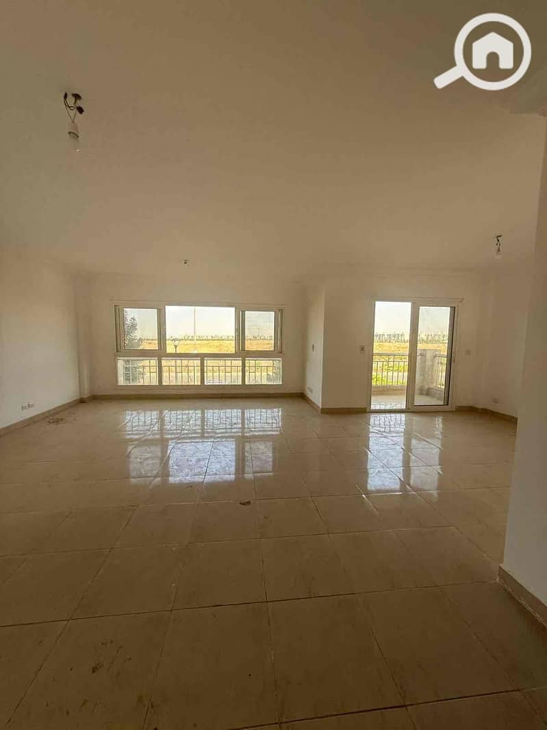 3 236200d7-4fcf-4622-8c08-c0522f790df8. jpg