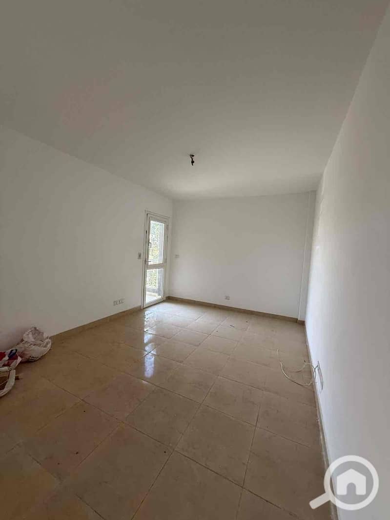 11 43683fc4-c152-4661-9ad5-aac80eab3575. jpg