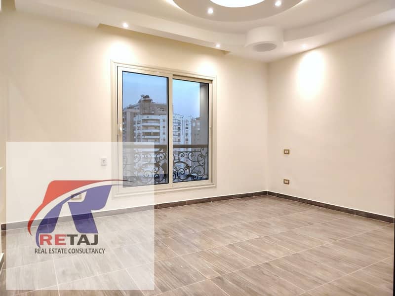 5 WhatsApp Image 2025-10-29 at 18.38. 58 (1). jpeg