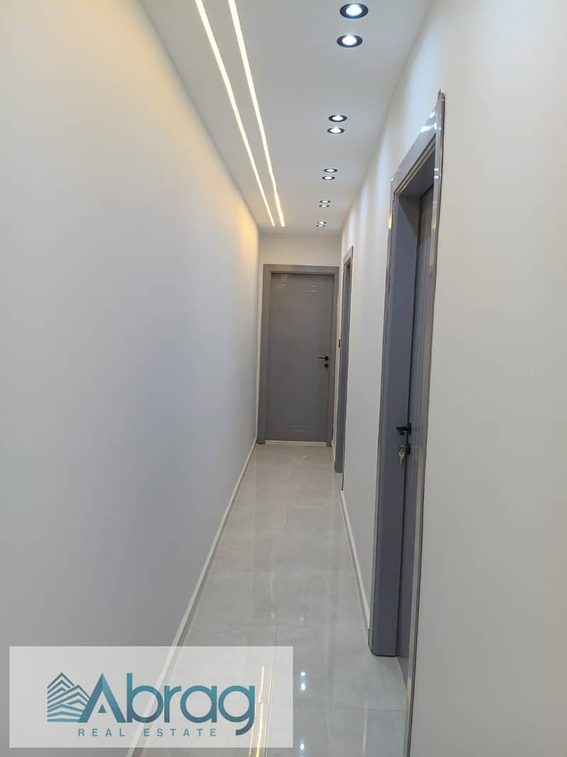 10 WhatsApp Image 2025-11-01 at 16.45. 28_4755aa75. jpg