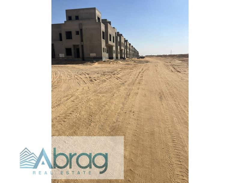 8 WhatsApp Image 2025-10-19 at 13.29. 55_8575125c - Copy. jpg