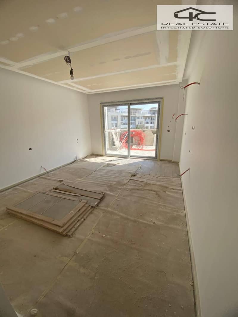 4 WhatsApp Image 2025-11-01 at 21.58. 12. jpeg