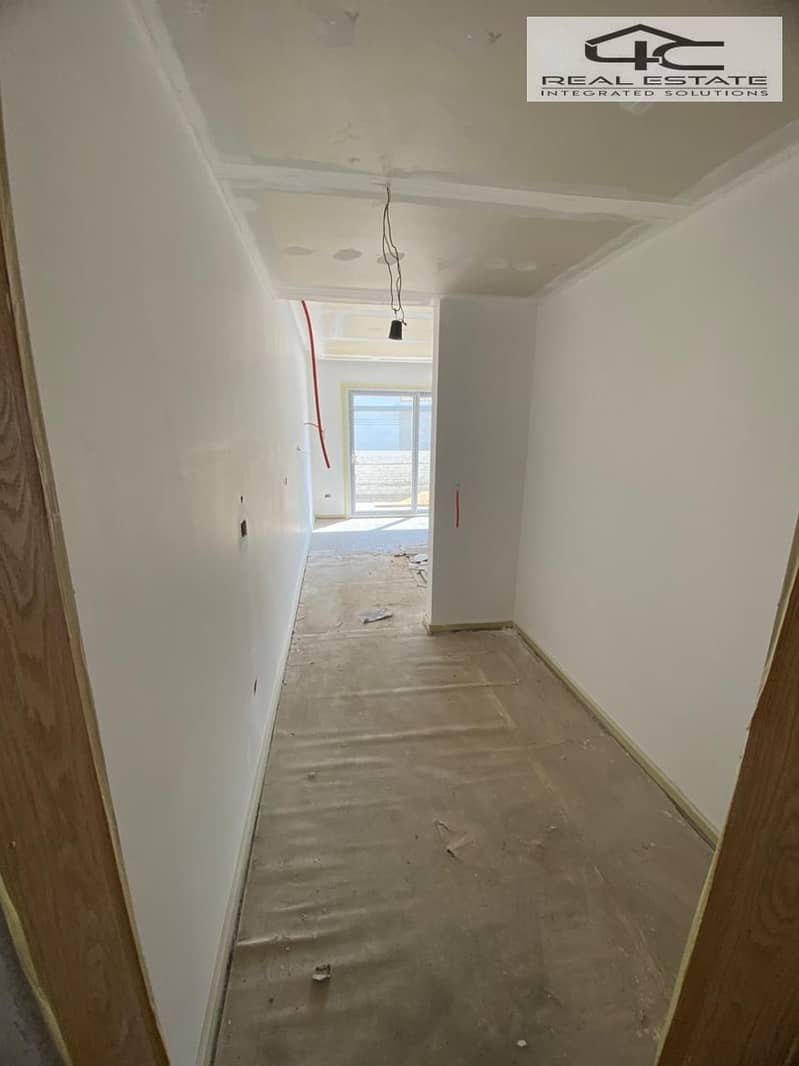 8 WhatsApp Image 2025-11-01 at 21.57. 56. jpeg