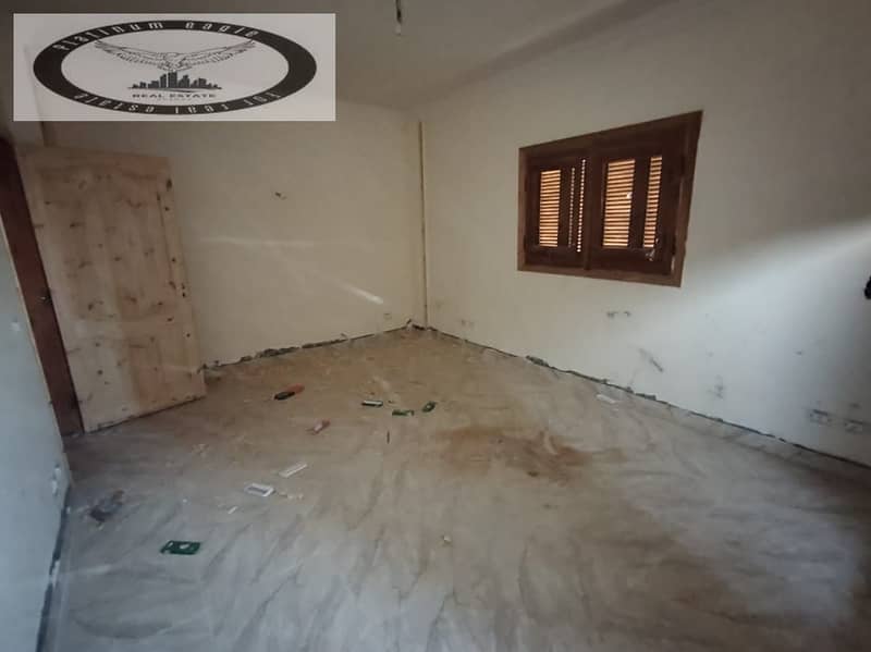 9 6a1dfe8a-8aba-428f-8529-cfe7adad36a0. jpg