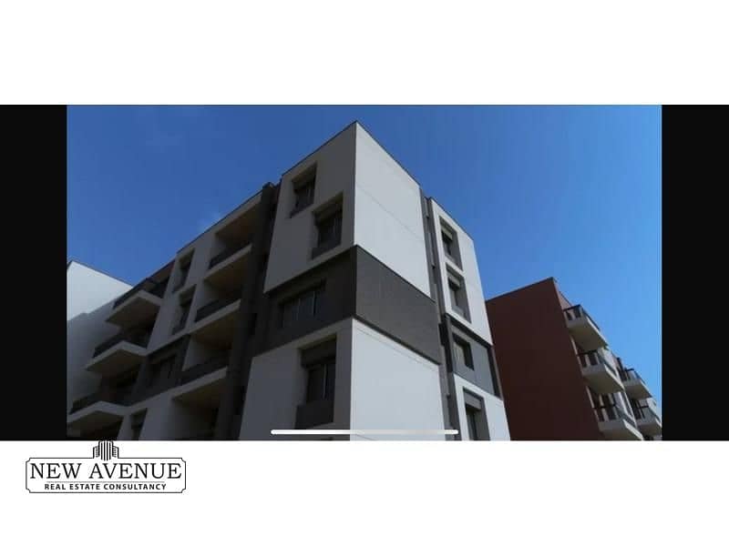 2 b1fa188a-fd6c-4d4f-b6f9-411050333e03. jpg