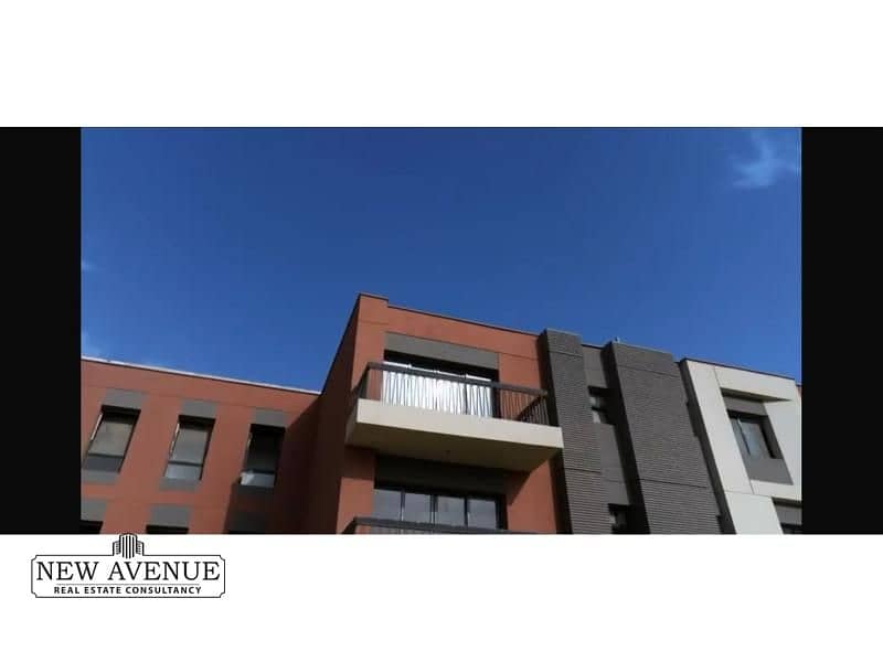 6 7c2ab45d-c3f8-4648-8d6f-4ca4755aabd2. jpg