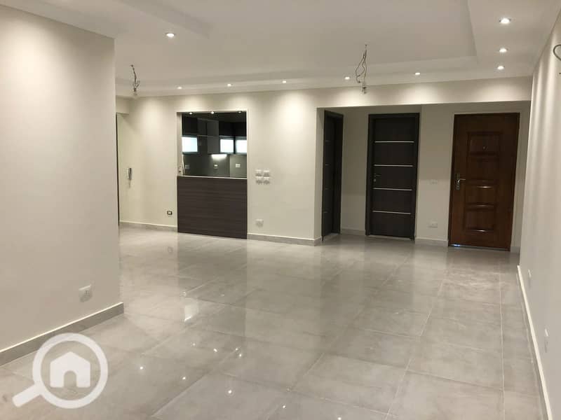 2 WhatsApp Image 2025-11-01 at 12.27. 20 PM. jpeg