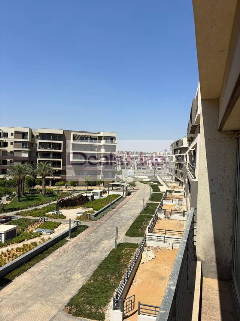 5 26a2ac4f-f526-4b02-8500-00d9f63be710. jpg