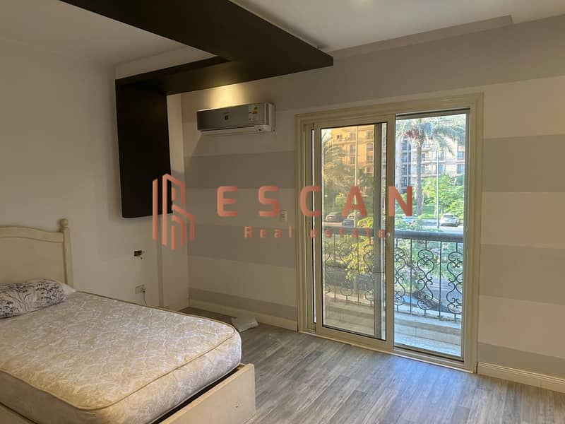 12 U151651 (17). jpeg