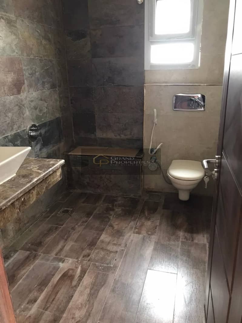 4 IMG-20251102-WA0269 - Copy. jpg