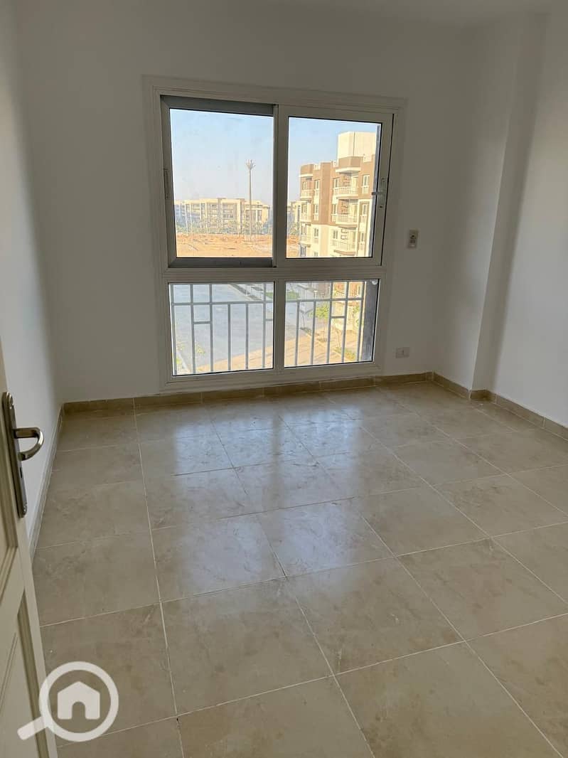 7 WhatsApp Image 2025-11-02 at 11.52. 07 AM. jpeg