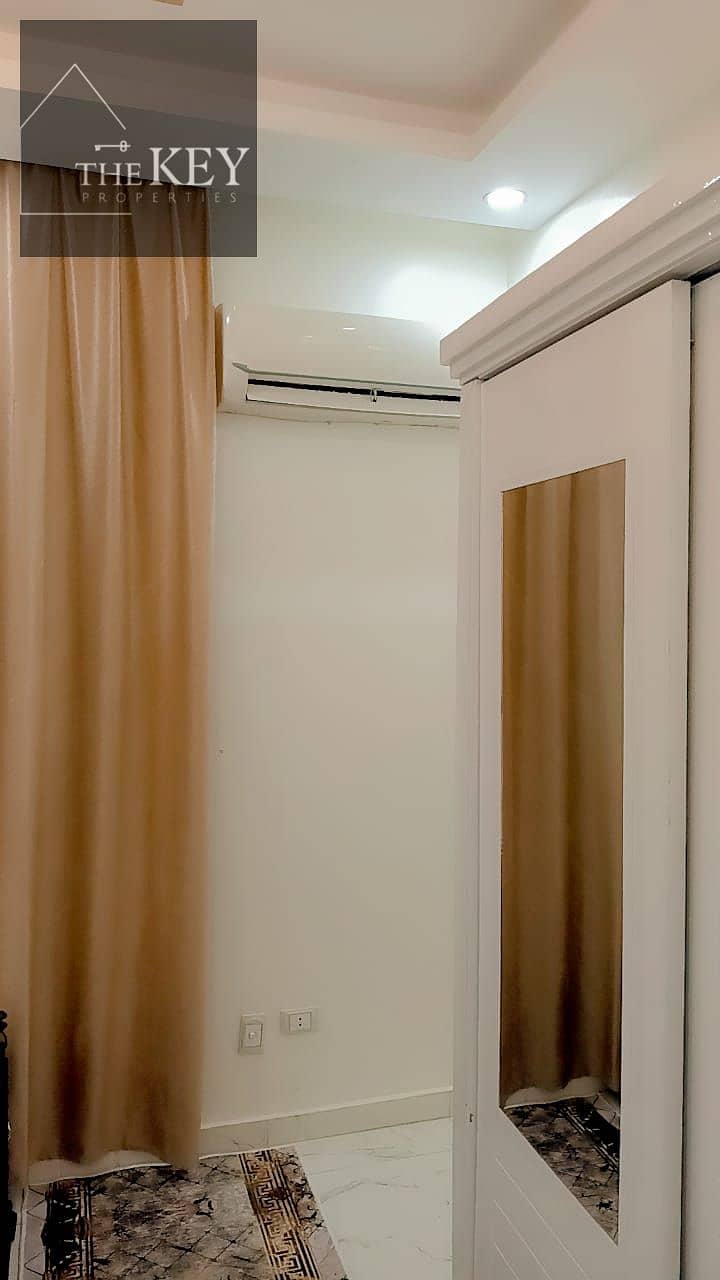 19 d760da4d-3b51-4d29-a80d-12f3ce452035. jpg