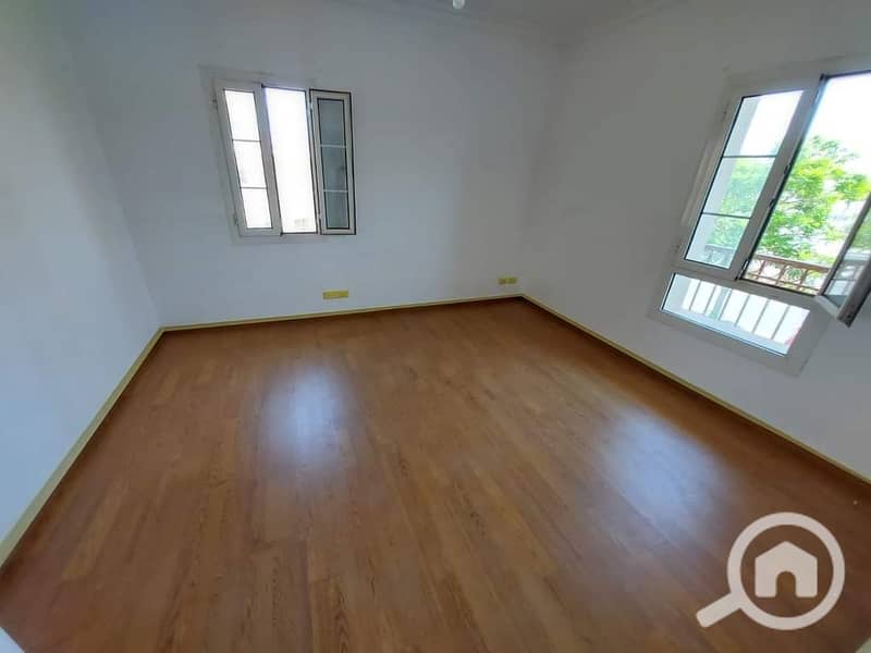 9 e271c386-31d1-4e28-bcff-96ad985648e2. jpg