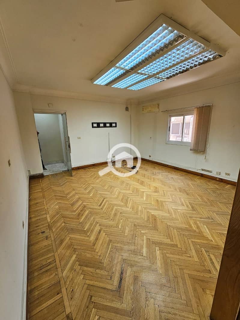 11 WhatsApp Image 2025-10-29 at 5.11. 23 PM (1). jpeg