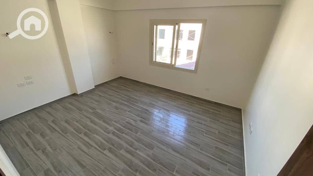 10 WhatsApp Image 2025-10-21 at 12.46. 07 PM (3). jpeg