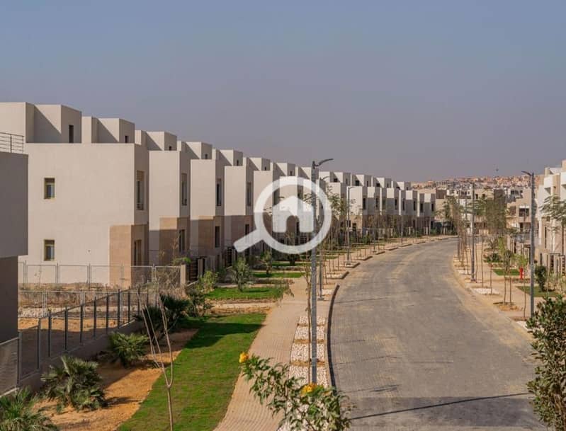 9 cf86addf-ae35-4b62-83be-7ccc9d1a20a4. jpg