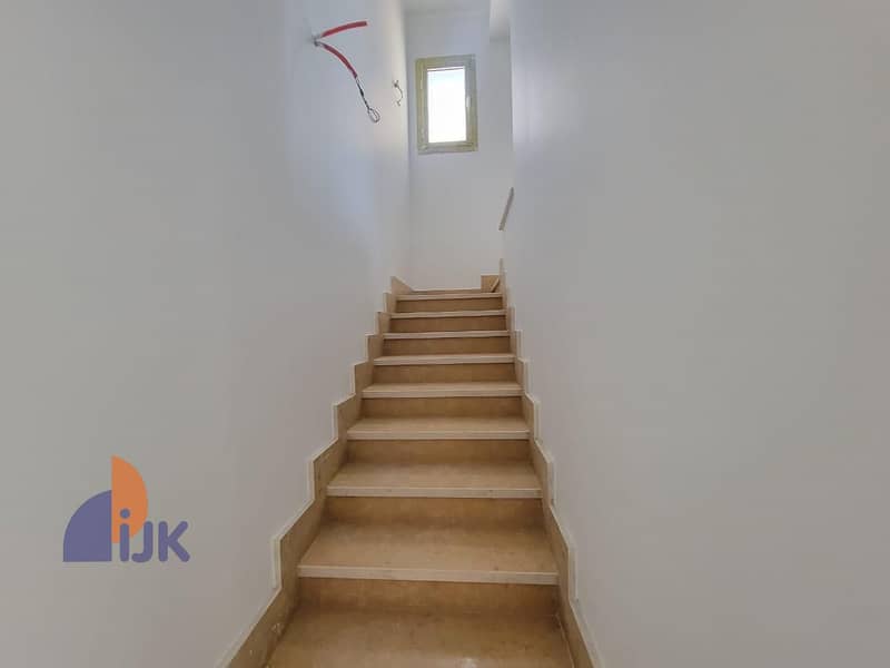 8 WhatsApp Image 2025-08-19 at 20.26. 44_b9d6a4b6. jpg