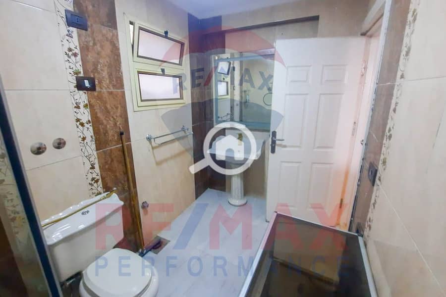 14 WhatsApp Image 2025-10-31 at 4.42. 20 PM (2). JPG