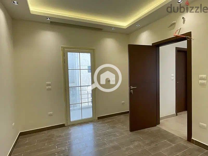 10 87141757-800x600. jpeg