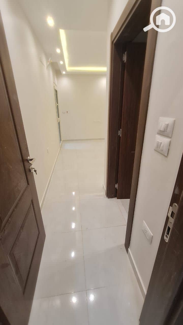 10 WhatsApp Image 2025-11-02 at 12.46. 12 PM (1). jpeg