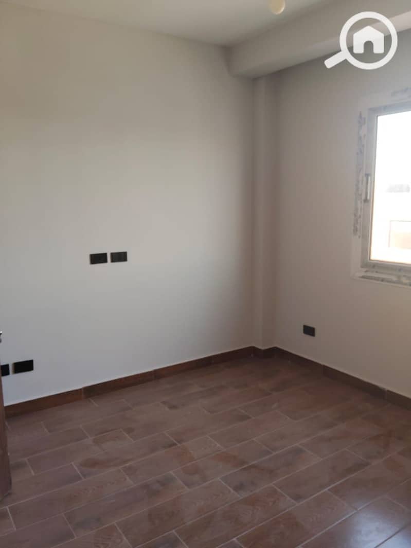 4 WhatsApp Image 2025-10-29 at 2.47. 21 PM. jpeg