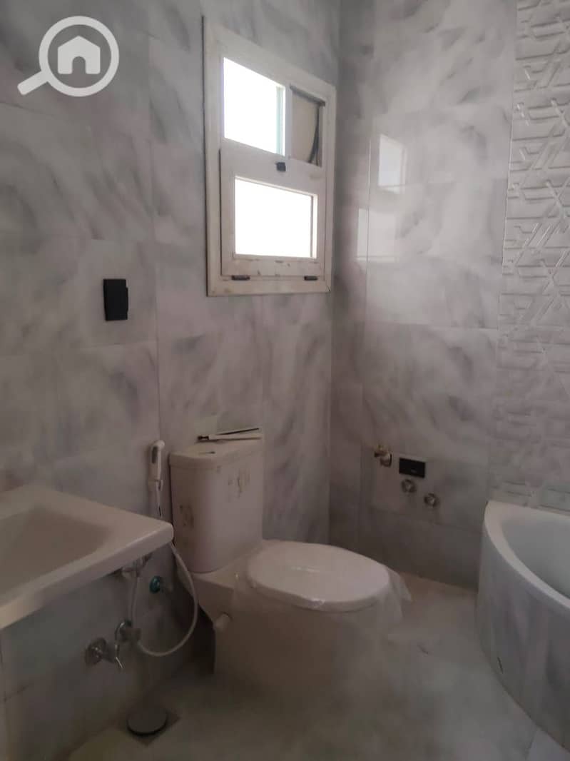 5 WhatsApp Image 2025-10-29 at 2.47. 19 PM (2). jpeg