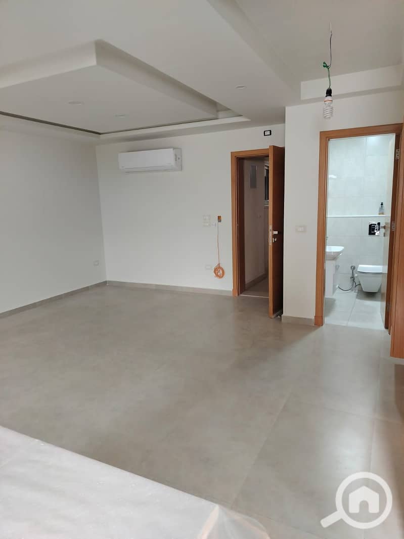 10 ba7aae7f-5cfe-4511-9ef1-777bf81db82c. jpg