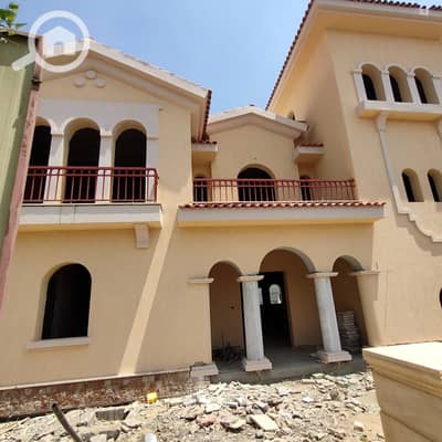 5 Bedroom Villa for Sale in Madinaty, Cairo - f4e26ba4-eb24-48e9-9dfc-1a44324f682c. jpg