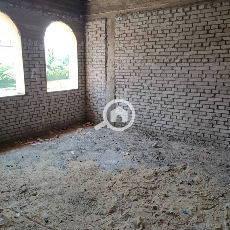 4 b435e14b-0e85-43d6-8f7e-5711928bf806. jpg