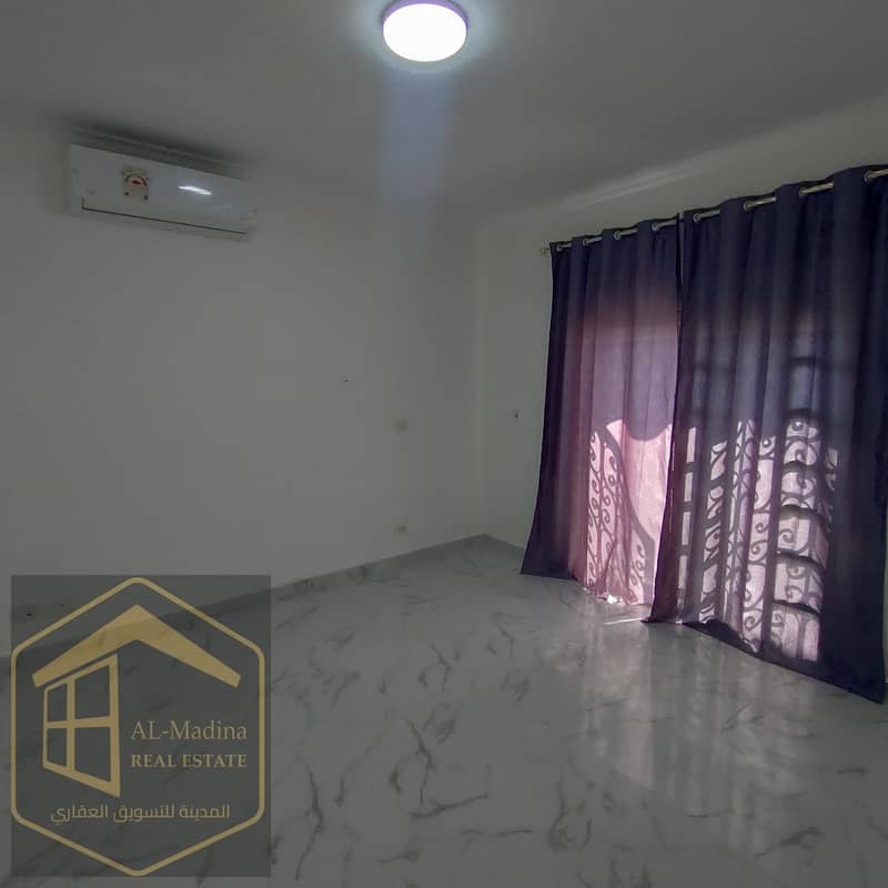 7 WhatsApp Image 2025-10-30 at 14.52. 46_aa479ad6. jpg