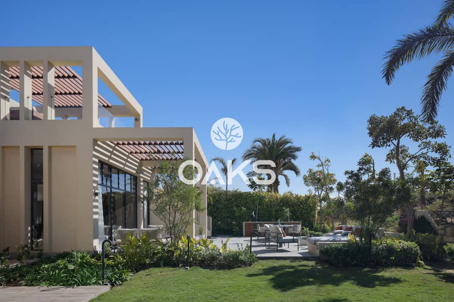 8 O_West_Mockups_05 (1). jpg