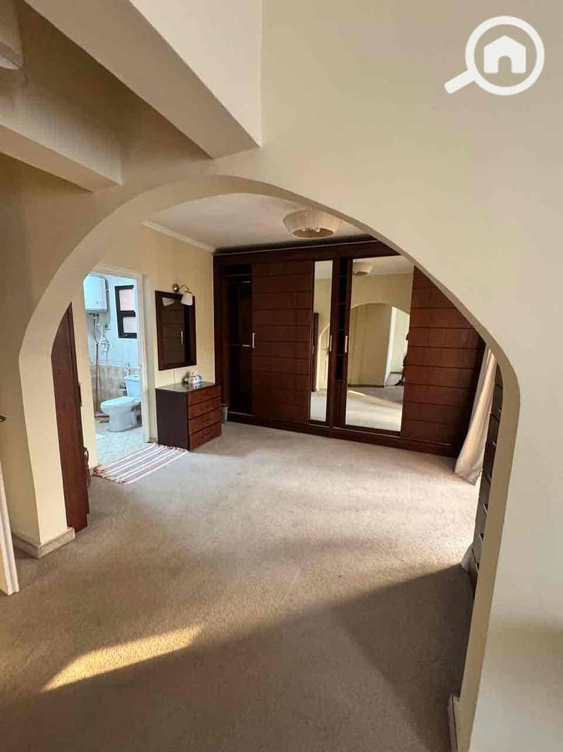 4 fa3467a5-f329-454b-ac22-979189930097. jpg