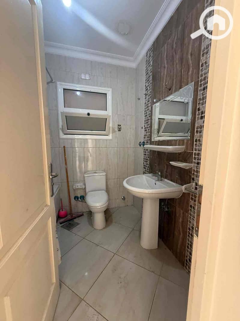 10 278173de-784b-403e-966e-e9834509aa90. jpg