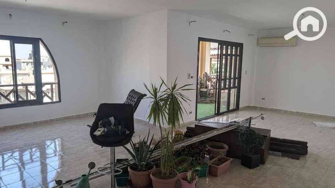 7 796041f2-f812-4130-867c-8fb69534902f. jpg