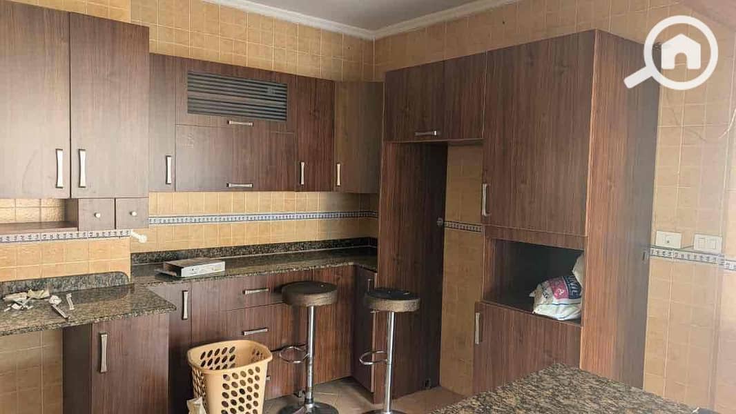 17 e4c95c36-fc1c-4518-8d2c-b14018238417. jpg