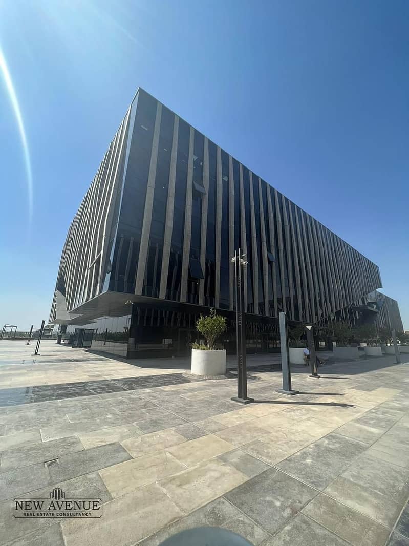 4 WhatsApp Image 2025-10-20 at 3.18. 27 PM. jpeg