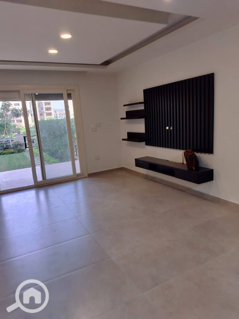 8 808db480-d693-4f24-8750-a1bd7dc8dfe1. jpg