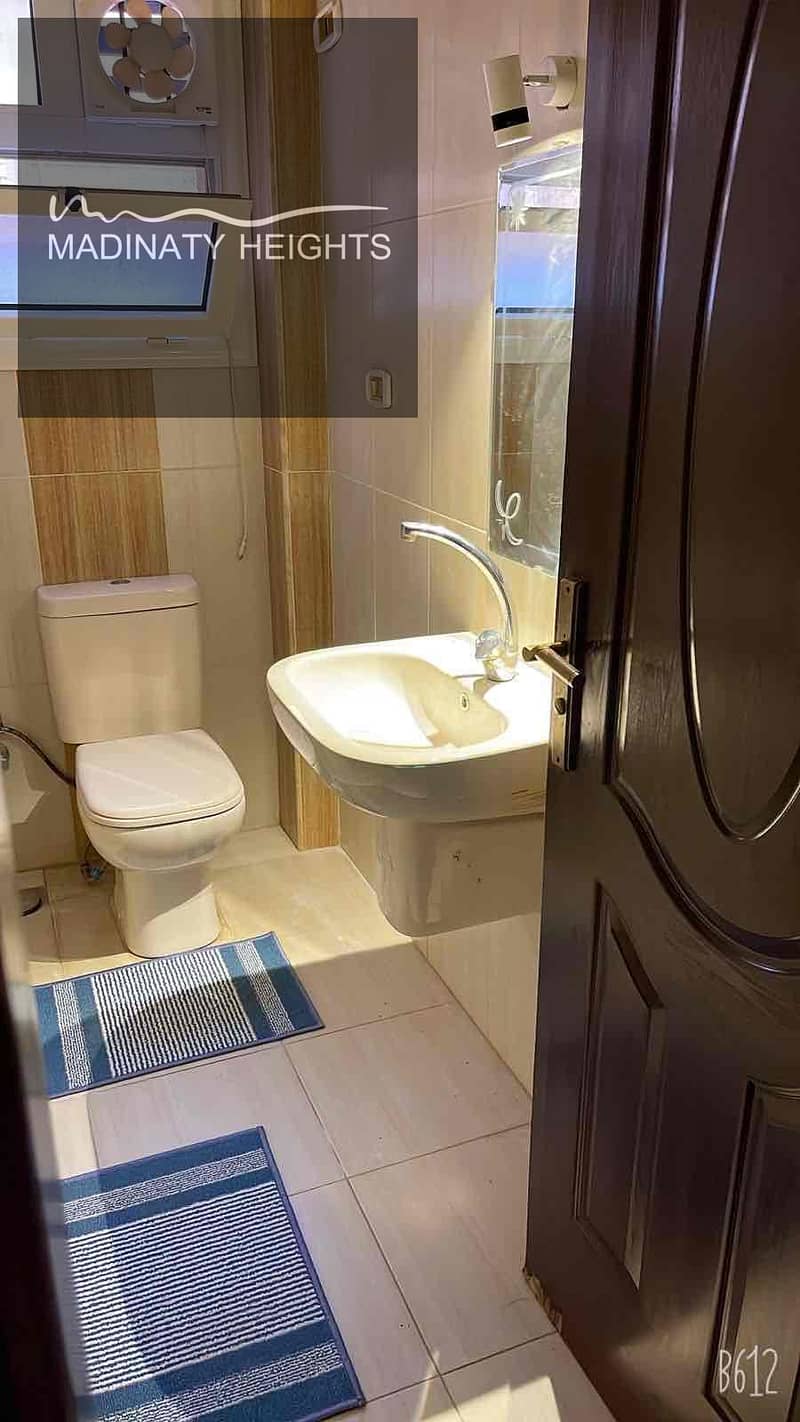 11 f5b01810-bae9-438f-a5ff-b8b0035951ee. jpg