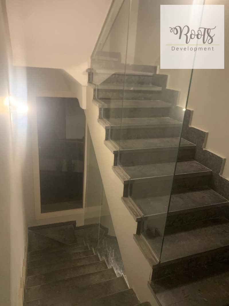 23 WhatsApp Image 2025-10-28 at 8.12. 19 PM (1). jpeg