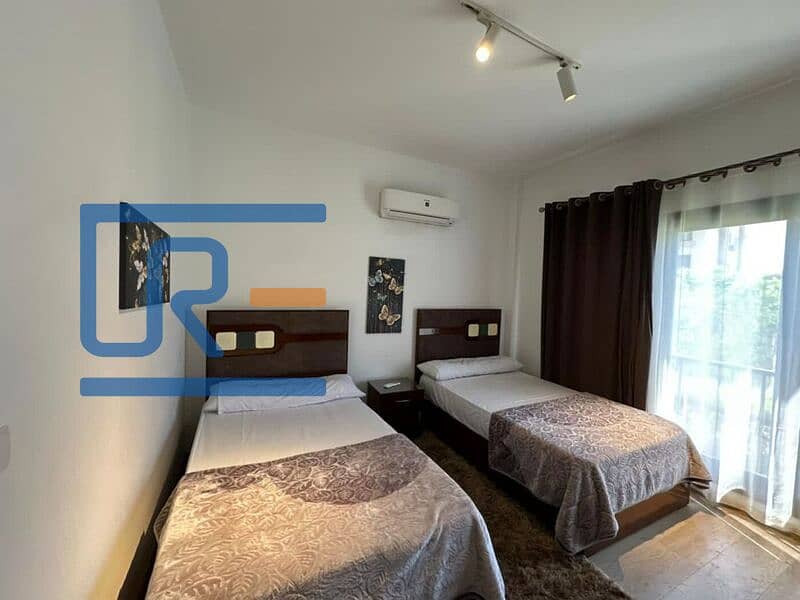 2 0b9c38f9-38e0-4425-9f24-1306cd55b36e. jpg