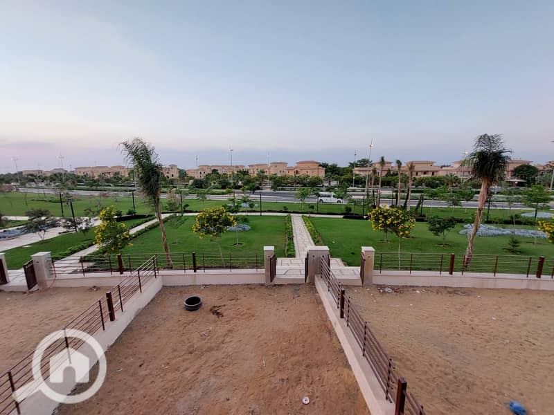 5 46f03074-3366-4f31-a5da-49d908a41f91. jpg