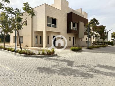 6 Bedroom Villa for Sale in 6th of October, Giza - WhatsApp Image 2025-10-08 at 2.56. 37 PM. jpeg