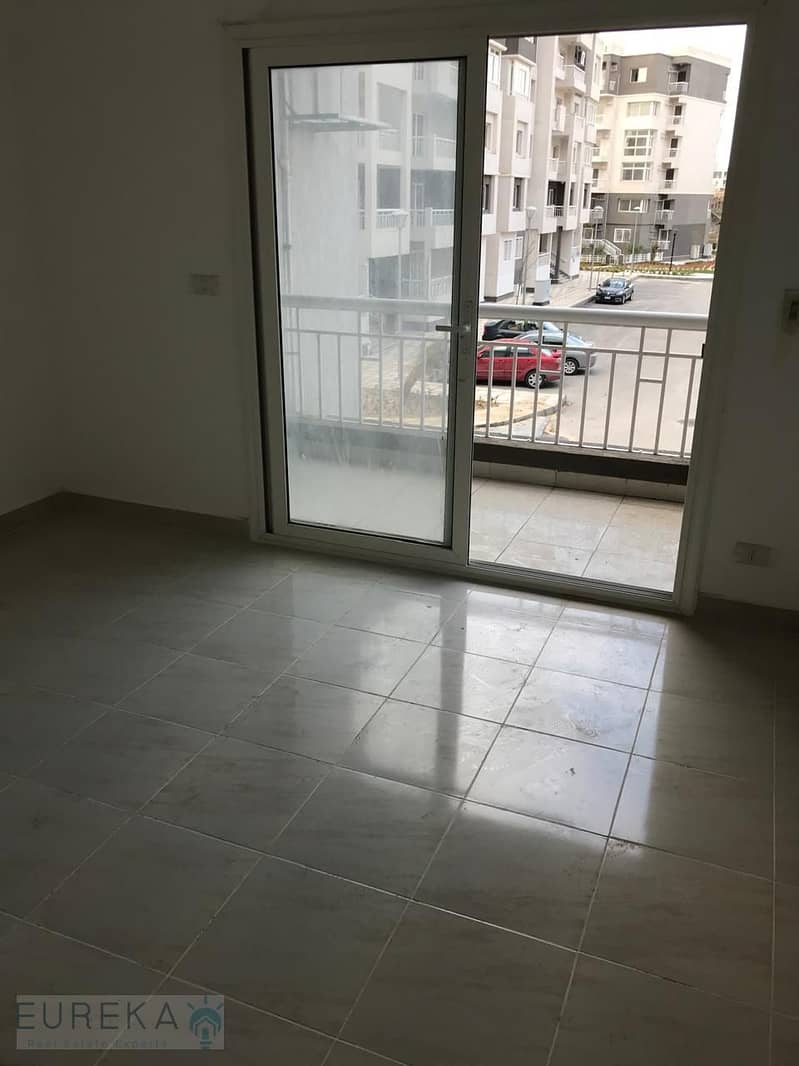 13 PHOTO-2025-10-28-18-58-22 (10). jpg