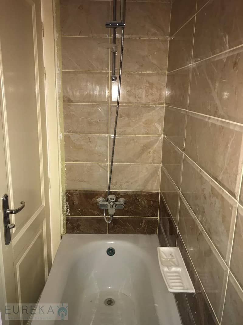 17 PHOTO-2025-10-28-18-58-23 (12). jpg