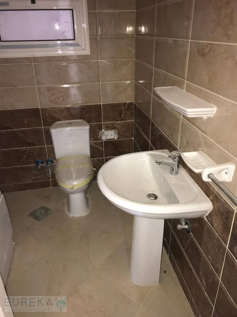 19 PHOTO-2025-10-28-18-58-23 (14). jpg