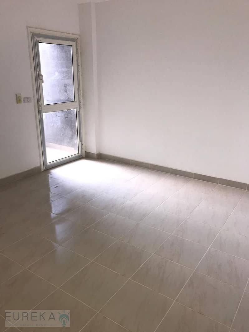 21 PHOTO-2025-10-28-18-58-24 (16). jpg