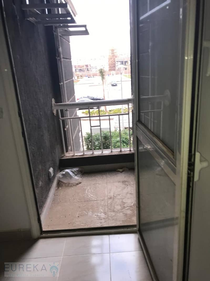 22 PHOTO-2025-10-28-18-58-24 (17). jpg