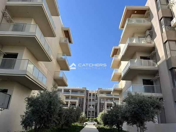 10 Lyncao5wnlw6wBxPLSpKpvTFqVlSgZQP1vrFa1Ut. jpeg